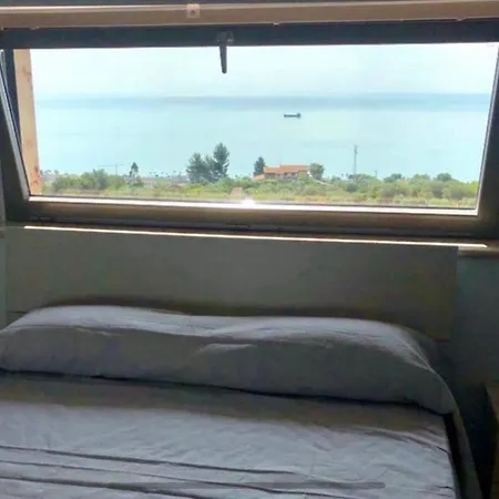Vista Mare A *